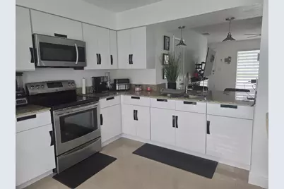 1811 Bentley Blvd, Kissimmee, FL 34741 - Photo 3