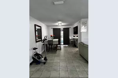 1048 Wakefield Circle, Deltona, FL 32725 - Photo 3