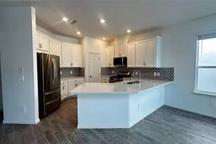 1025 Pando Loop, Orlando, FL 32824 - Photo 5