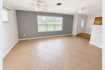 409 Montgomery Avenue, Lakeland, FL 33801 - Photo 3