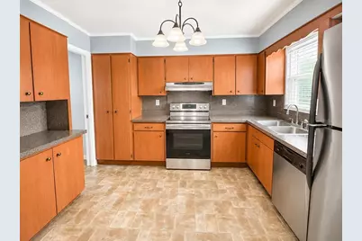 409 Montgomery Avenue, Lakeland, FL 33801 - Photo 3