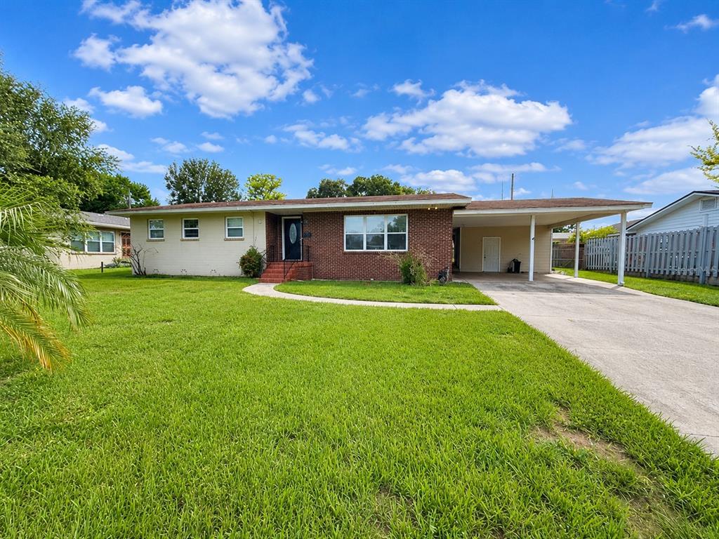 409 Montgomery Ave - 409 Montgomery Ave, Lakeland, FL 33801 Luxury Property | Jose Angel Pina