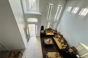 2530 Sand Arbor Cir, Orlando, FL 32824 - Photo 3