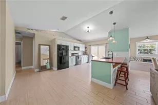 4865 Meadow Dr, Saint Cloud, FL 34772 - Photo 5