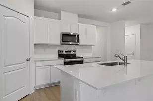 2893 House Finch Rd, Harmony, FL 34773 - Photo 11