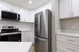 4572 Commander Dr, Orlando, FL 32822 - Photo 5