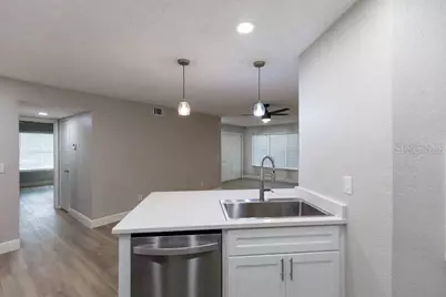 4572 Commander Drive #1212, Orlando, FL 32822 - Photo 9