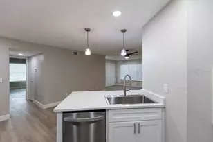 4572 Commander Dr, Orlando, FL 32822 - Photo 9
