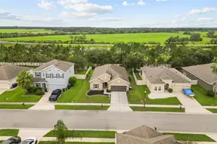 3969 Eternity Cir, Saint Cloud, FL 34772 - Photo 3