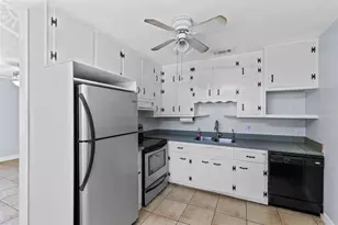 1805 Verona St, Kissimmee, FL 34741 - Photo 9