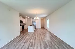 1340 Mirabella Cir, Davenport, FL 33897 - Photo 11