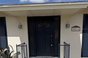 2011 Keyes Ln, Deltona, FL 32738 - Photo 3