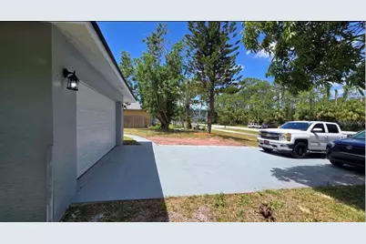 34 Emerson Drive NW, Palm Bay, FL 32907 - Photo 5