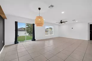 1097 Augustus Dr, Davenport, FL 33896 - Photo 11