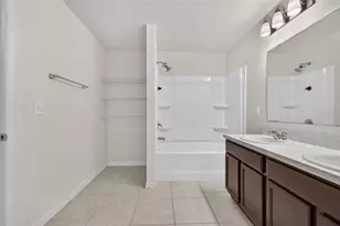 1097 Augustus Dr, Davenport, FL 33896 - Photo 17