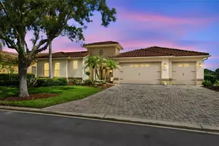 970 San Raphael St, Poinciana, FL 34759 - Photo 3