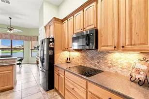 970 San Raphael St, Poinciana, FL 34759 - Photo 13