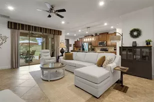 100 Castellon Ct, Davenport, FL 33837 - Photo 9