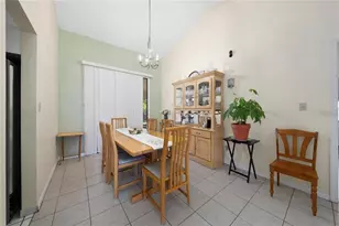 307 Colony Ct, Kissimmee, FL 34758 - Photo 5