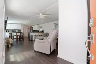 9295 Luna Dr, Saint Cloud, FL 34773 - Photo 3