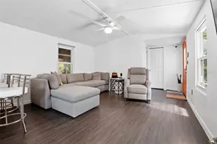 9295 Luna Dr, Saint Cloud, FL 34773 - Photo 11