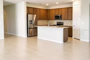 17391 Saw Palmetto Ave, Clermont, FL 34714 - Photo 3