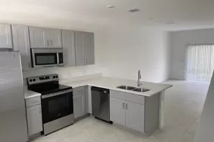 3158 Skyline Loop, Kissimmee, FL 34758 - Photo 3