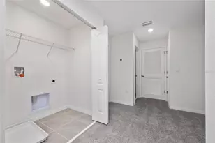 1627 Bitteroot St, Kissimmee, FL 34744 - Photo 11