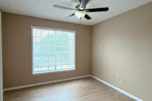 13025 Mulberry Park Dr, Orlando, FL 32821 - Photo 13
