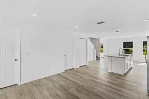 172 Bowie Ln, Kissimmee, FL 34743 - Photo 5