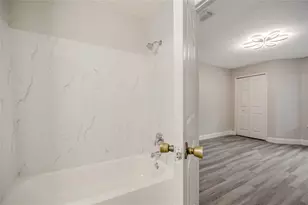 7511 Seurat St, Orlando, FL 32819 - Photo 19