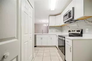 7511 Seurat St, Orlando, FL 32819 - Photo 11