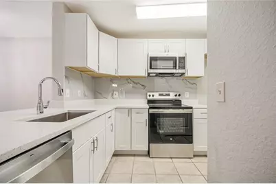 7511 Seurat Street #10102, Orlando, FL 32819 - Photo 11