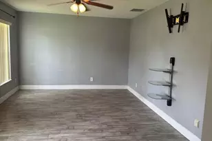 3116 Keystone Pointe Ct, Saint Cloud, FL 34772 - Photo 17