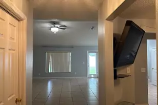 3116 Keystone Pointe Ct, Saint Cloud, FL 34772 - Photo 9