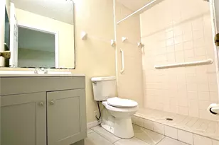 1172 Jade E, Kissimmee, FL 34744 - Photo 5