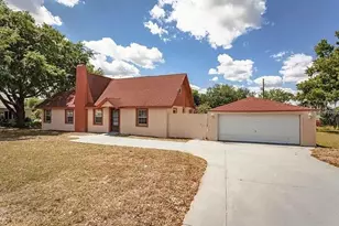 875 S Lake Shore Way, Lake Alfred, FL 33850 - Photo 1