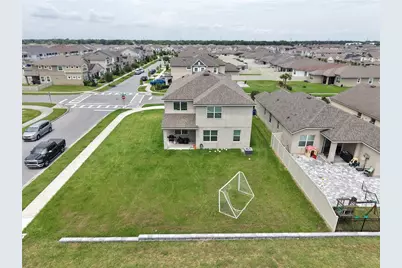 2436 Blowing Breeze Avenue, Kissimmee, FL 34744 - Photo 5