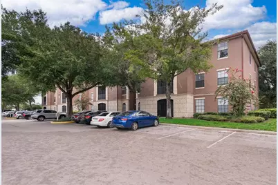 6141 Metrowest Boulevard #305, Orlando, FL 32835 - Photo 5