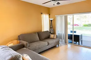 106 Weymouth Dr, Davenport, FL 33897 - Photo 3