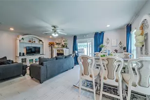 2933 Fieldwood Cir, Saint Cloud, FL 34772 - Photo 15