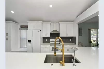 2927 Elbib Dr, Saint Cloud, FL 34772 - Photo 11