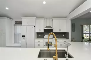 2927 Elbib Dr, Saint Cloud, FL 34772 - Photo 11