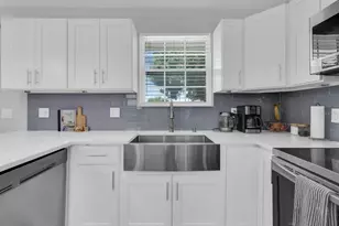 8115 Windy Hill Way, Orlando, FL 32818 - Photo 7