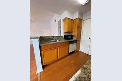 1085 S Hiawassee Road #521, Orlando, FL 32835 - Photo 9