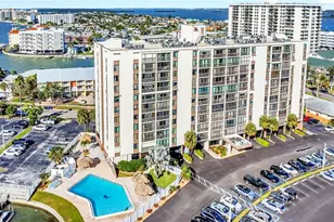 255 Dolphin Point, Clearwater Beach, FL 33767 - Photo 11