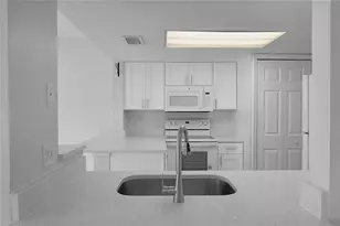 125 Australian Way, Davenport, FL 33897 - Photo 15