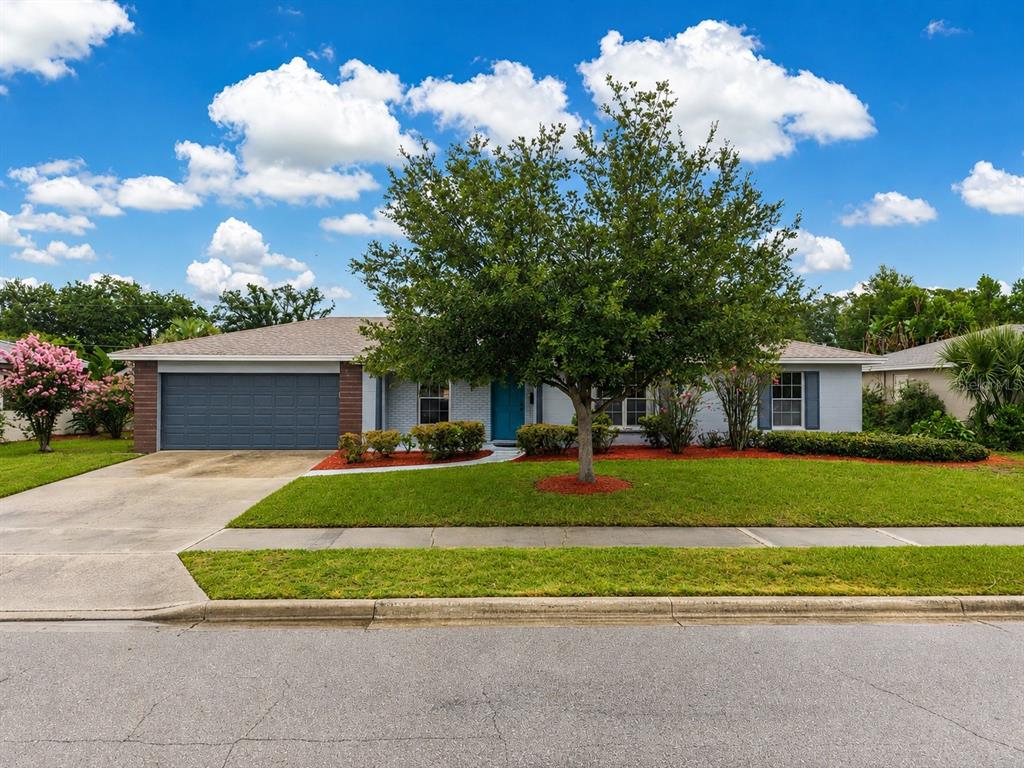 4931 Tellson Pl - 4931 Tellson Pl, Orlando, FL 32812 Luxury Property | Jose Angel Pina