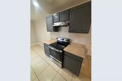 661 N Delmonte Court, Kissimmee, FL 34758 - Photo 9