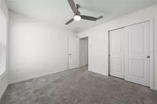 9061 Oscraft Dr, Davenport, FL 33896 - Photo 7
